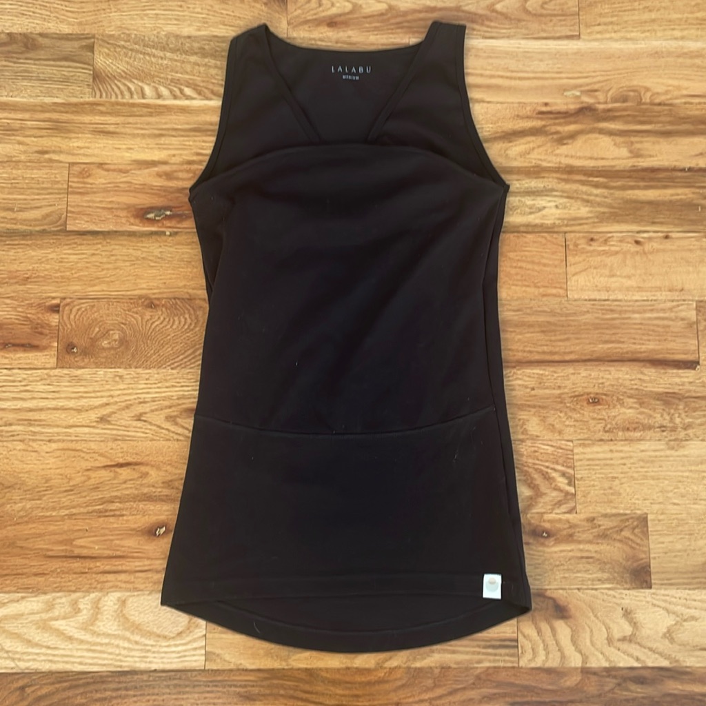 Lalabu Baby Wearing Tank In Black. Medium. Good Condition!